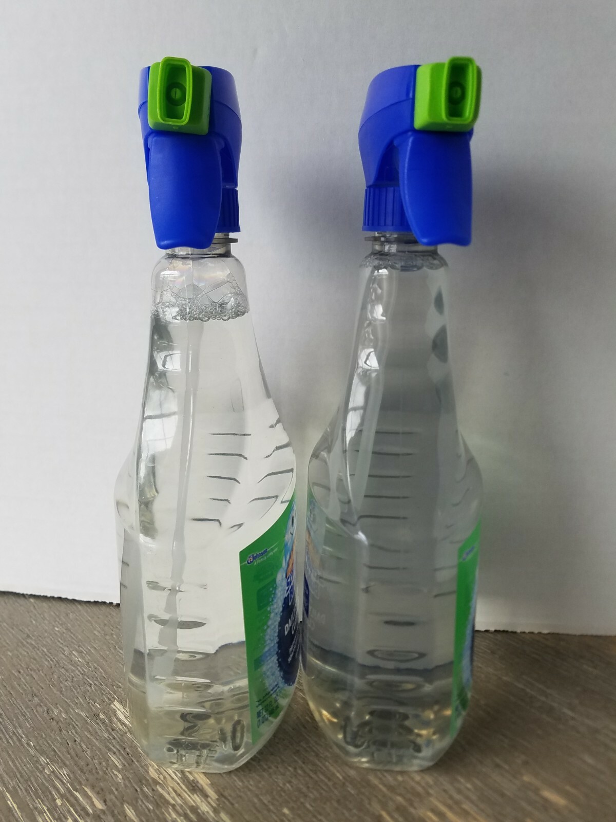 Lot of Two Scrubbing Bubbles Daily Shower Cleaner (32 FL. oz) *Brand New