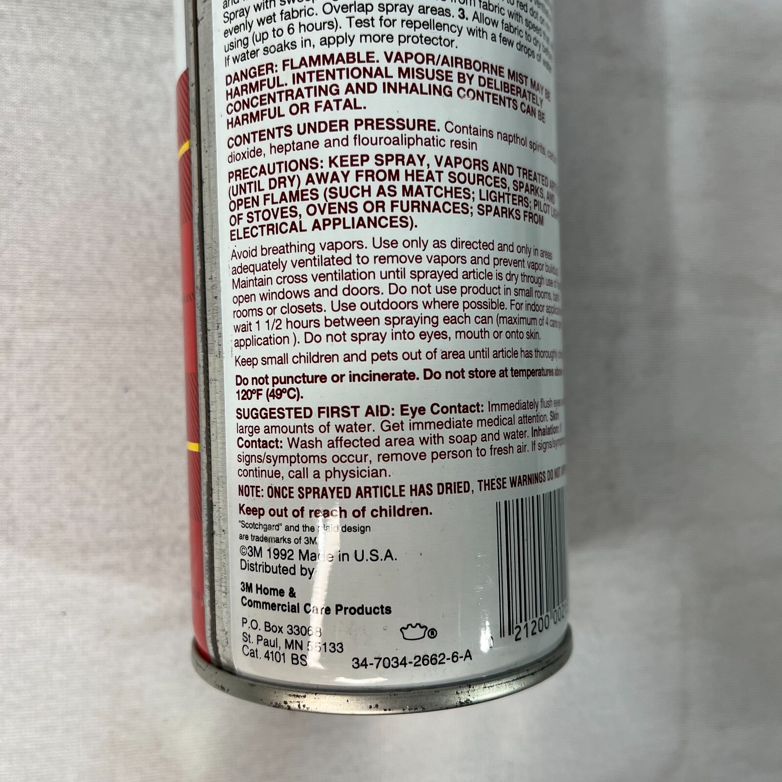 New 3M Scotchgard Fabric Upholstery Protector 13oz Original Formula 1992, Repels