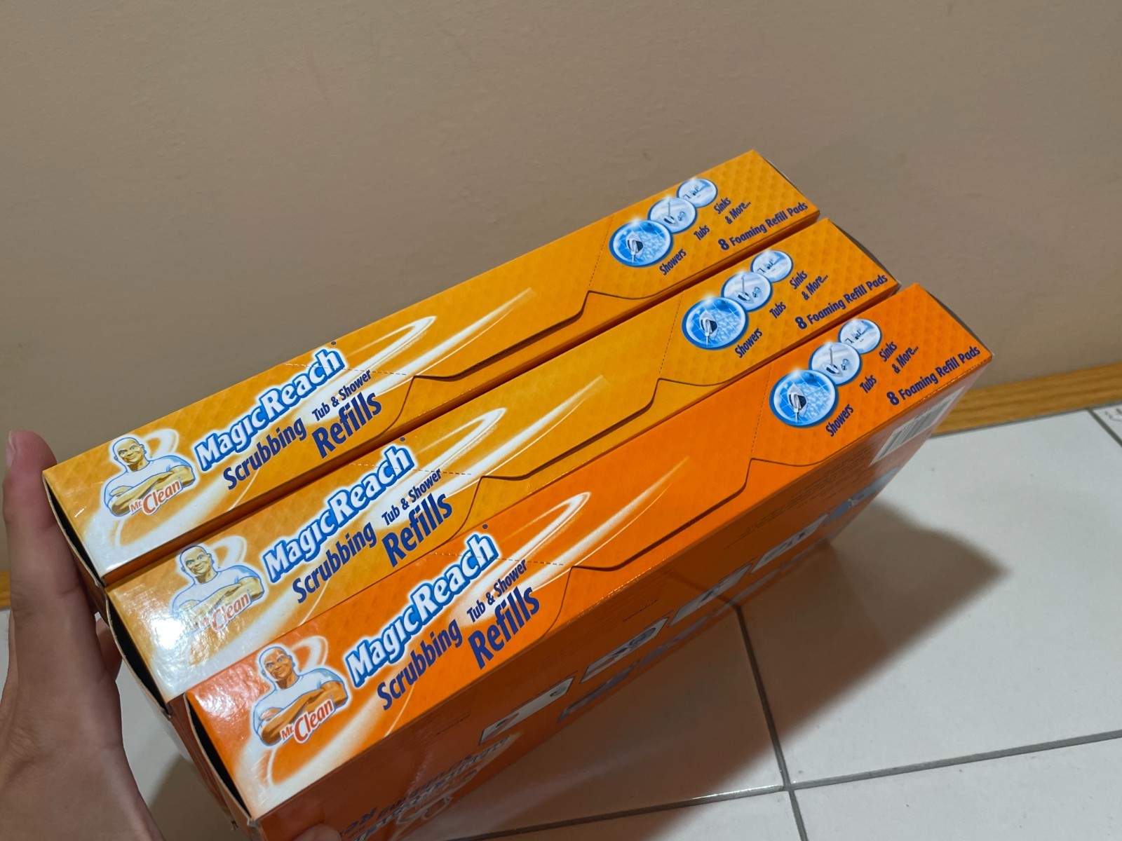 Mr. Clean Magic Reach Scrubbing Tub Shower Pads Refills 3 BOXES OF 8 / 24 TOTAL