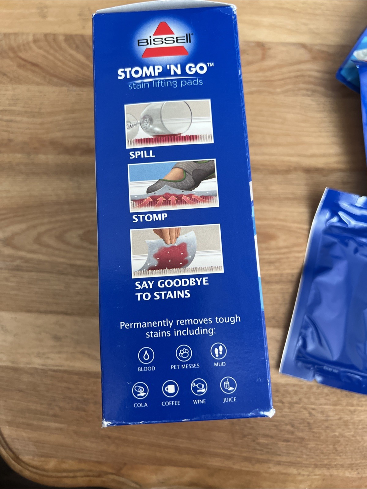 4 New Bissell Stomp-N-Go Stain Lifting Pads Pet Messes Wine Dirt Carpet Tough
