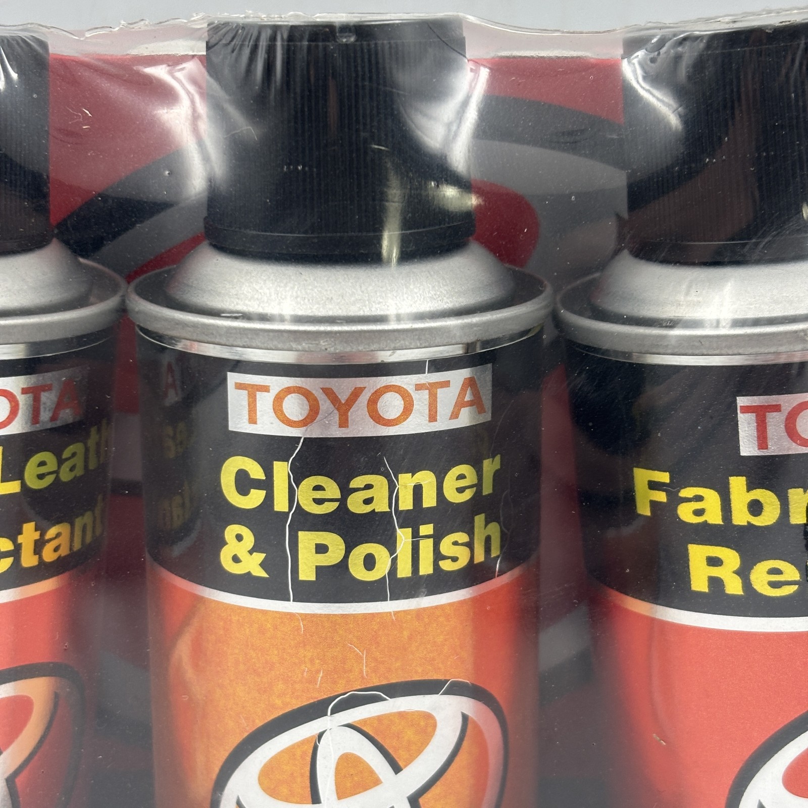 Toyota Car Care Products Kit – Vinyl, Leather, Cleaner, Polish, Fabric Spot