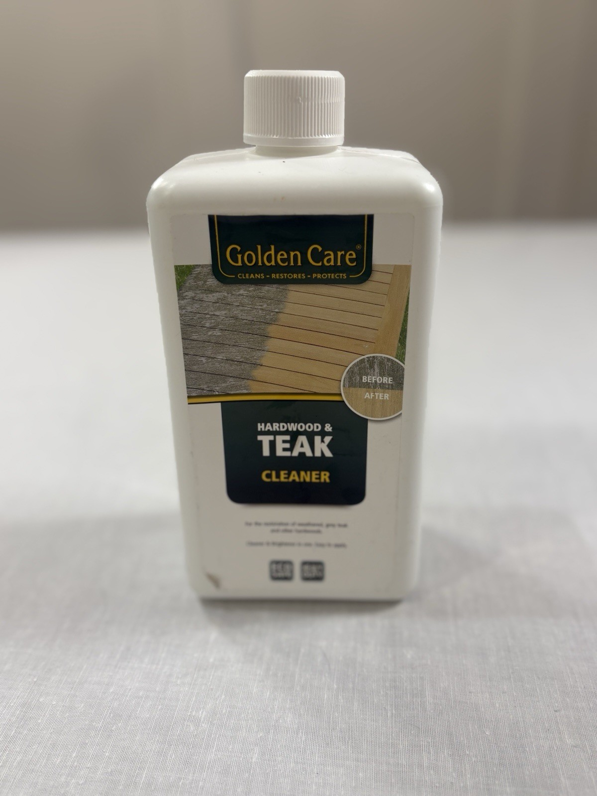 Golden Care Hardwood & Teak Color Restorer & Cleaner Brightener 1 Liter (33 oz)