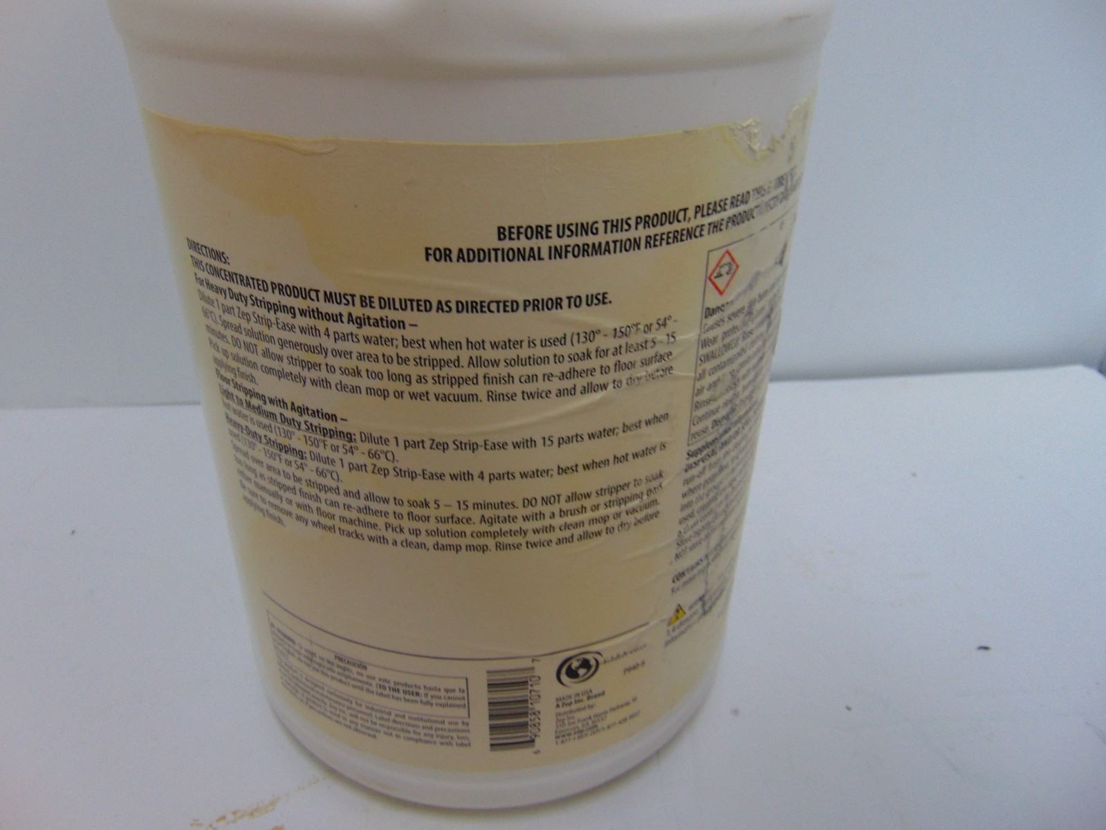 Zep Strip Ease Water Based Heavy Duty Floor Stripper 1 Gallon