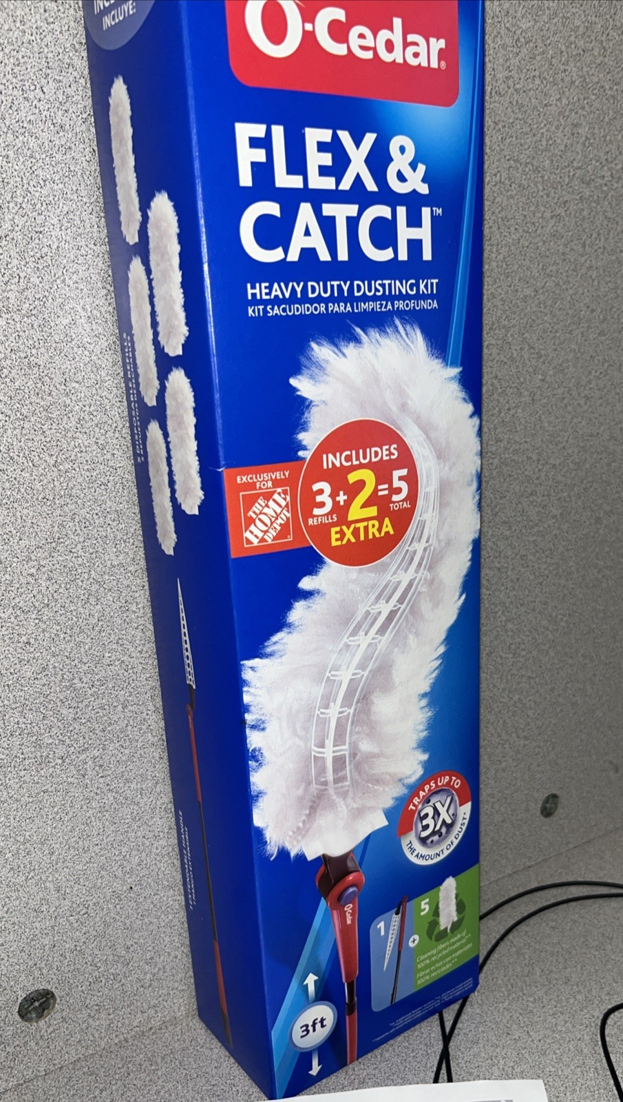 Flex and Catch Heavy Duty Dusting Kit with Stay-On Duster Hook, 5-Duster Refills