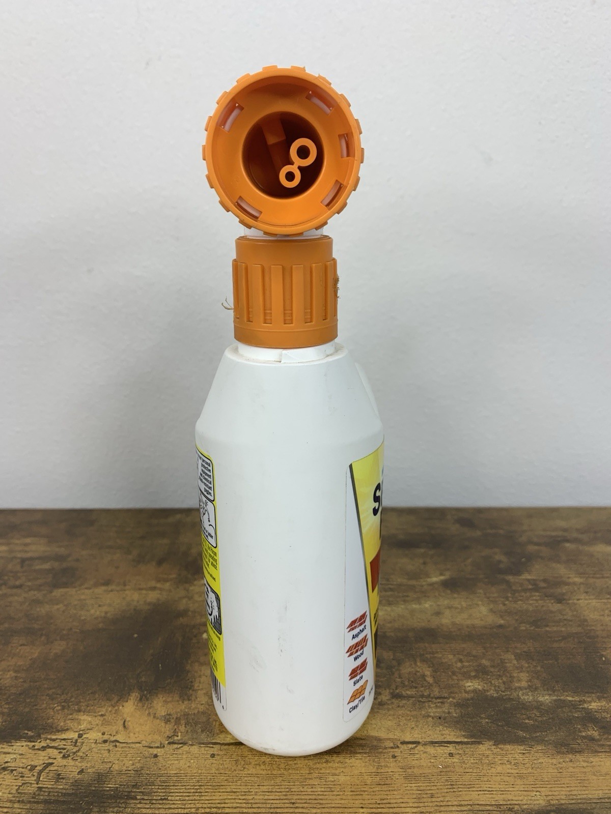 Spray & Forget Revolutionary Roof Cleaner 32 Oz Liquid – Hose-End Bottle