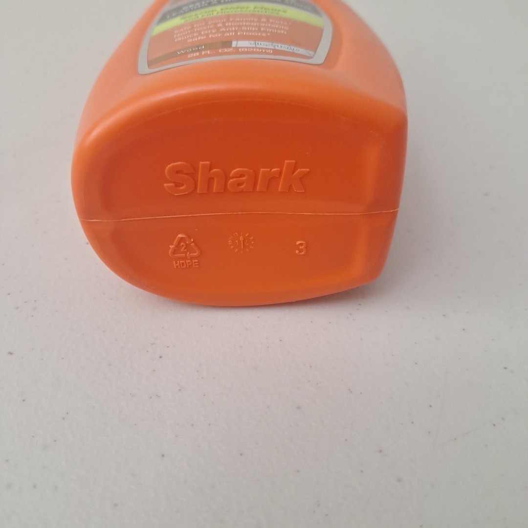 SHARK Wood Hard Floor Polish XL 28 Fl Oz High Gloss Restores Protects NEW SEALED