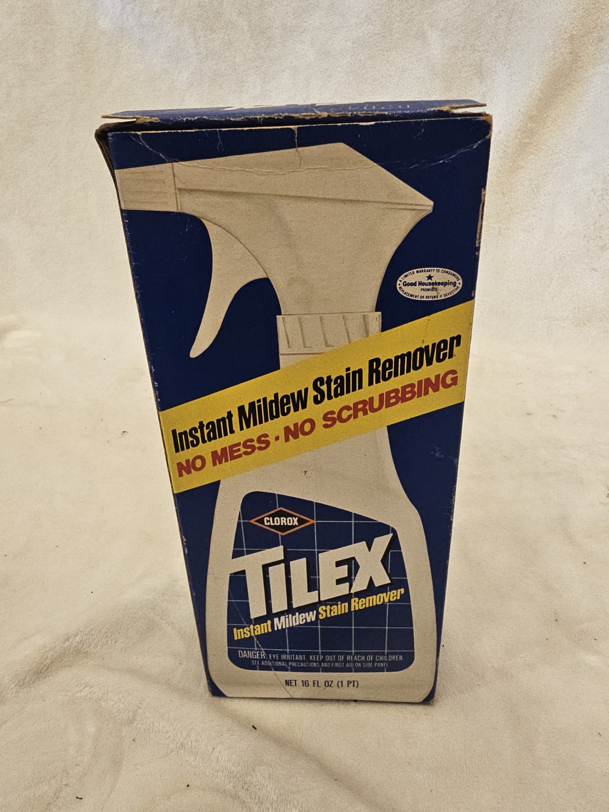Vintage 1980 Clorox Tilex Instant Mildew Remover 16oz Bottle Box Prop Display