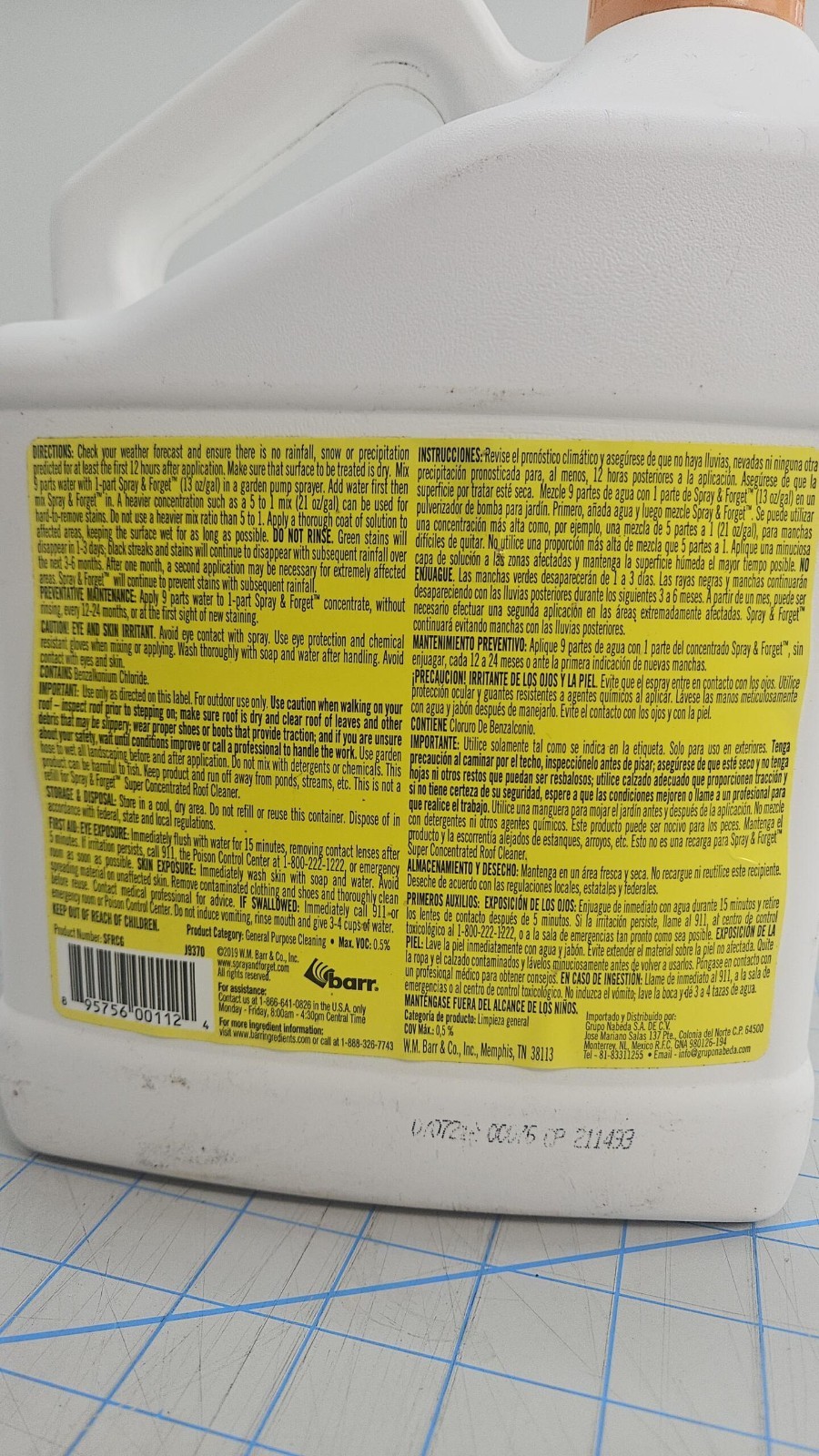 Spray & Forget 1-Gallon Concentrated Mold Mildew Roof Cleaner Makes Up To 10 G