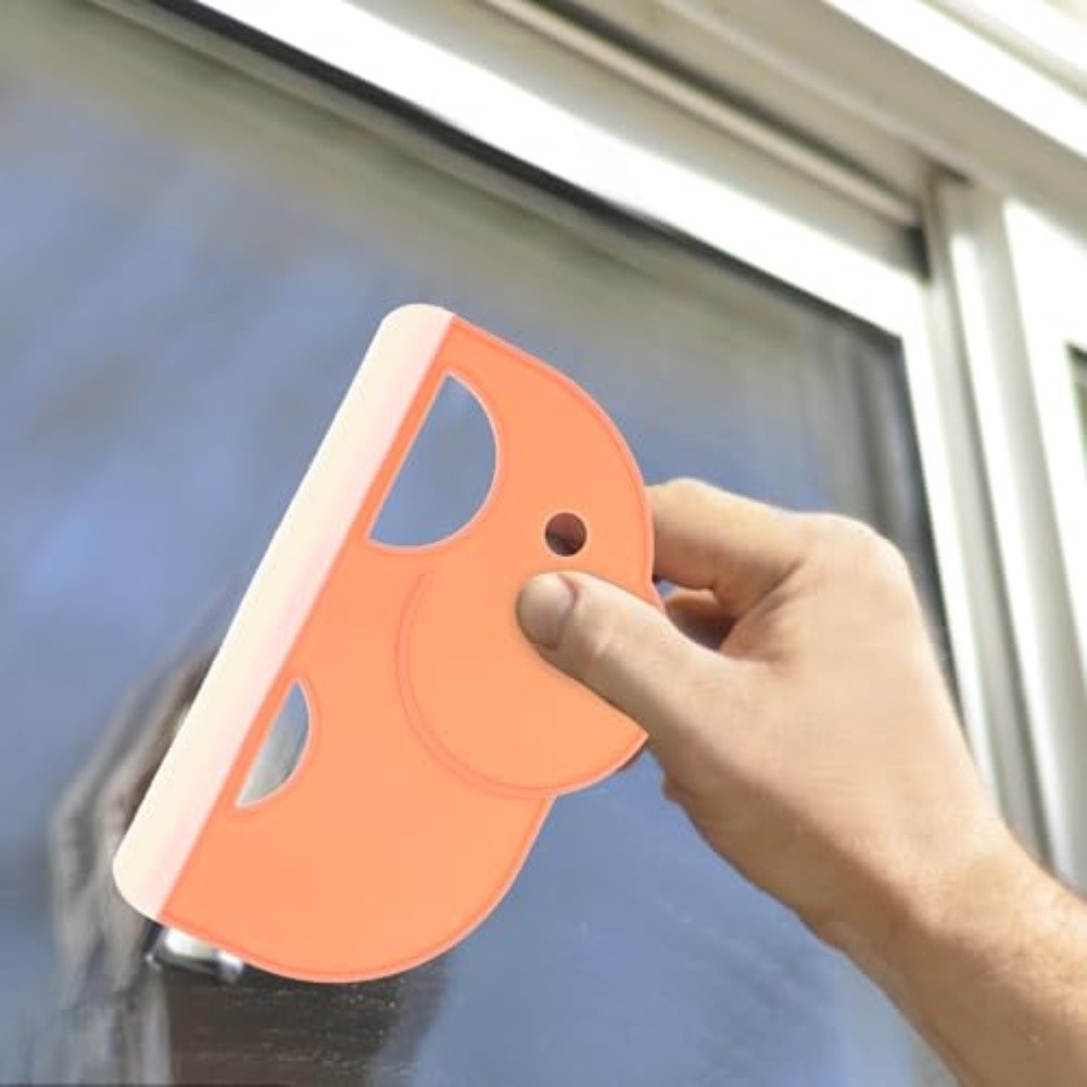 16×8.5×1.5cm Multipurpose Squeegee for Tiles Bathroom Mirrors and Car Use