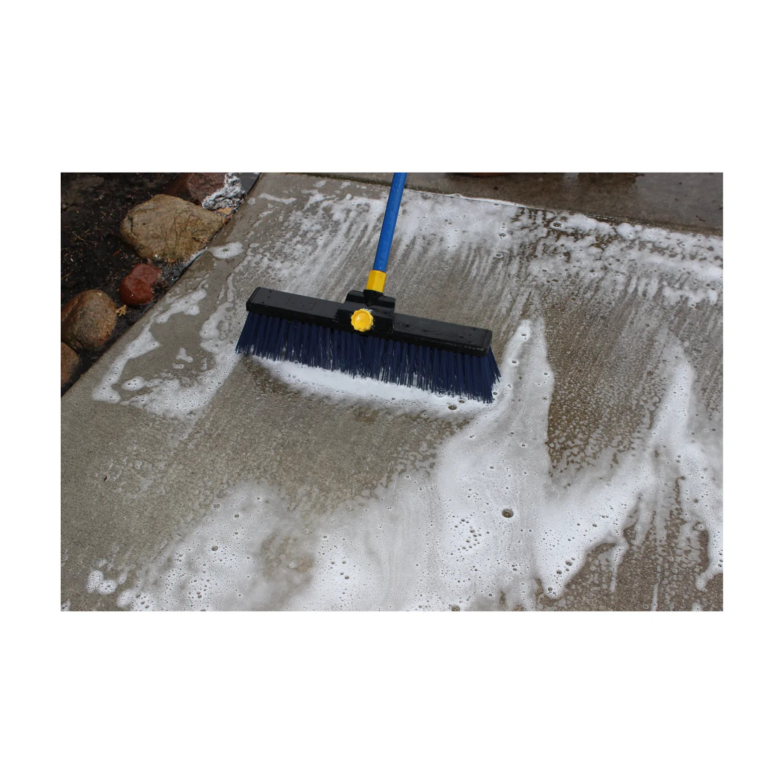 SRW Products Organic Outdoor Stain Cleaner (2lb)