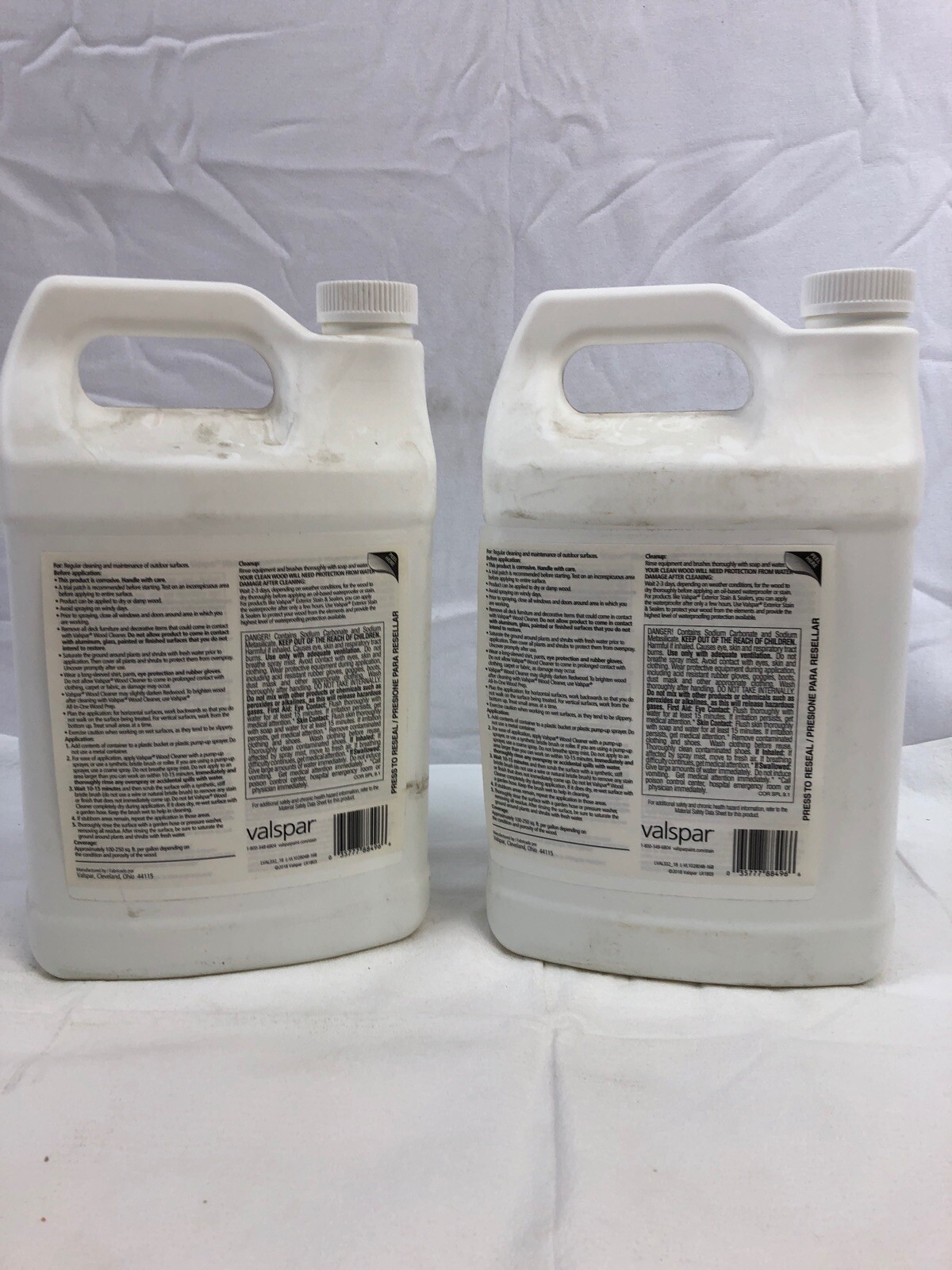 Valspar Outdoor Wood Cleaner Decks, Fences, Furniture 128 oz – LOT OF 4