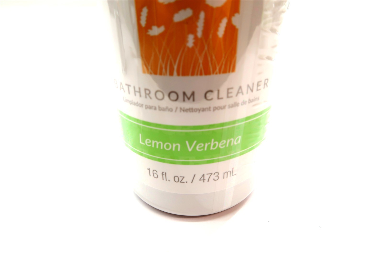 New SCENTSY BATHROOM CLEANER in Lemon Verbena Scent Spray Bottle 16 Fl Oz 48850