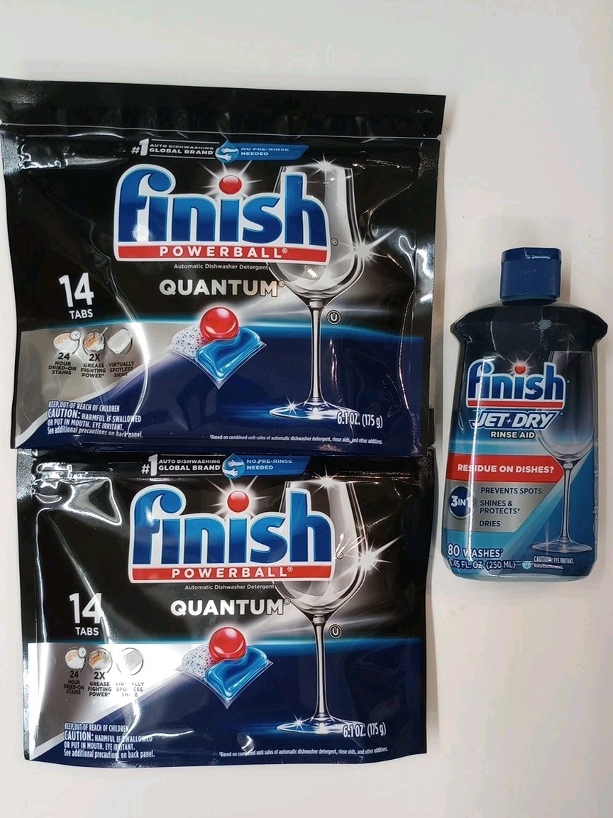 Finish Quantum Advanced Clean Dishwasher Pods, 2 x 14 Tabs + Rinse Aid 80 Washes