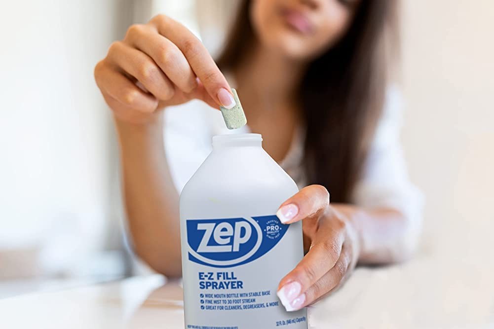 Eco Friendly Cleaning Tablets 4 Count Makes 32 oz Bottles of Cleaner