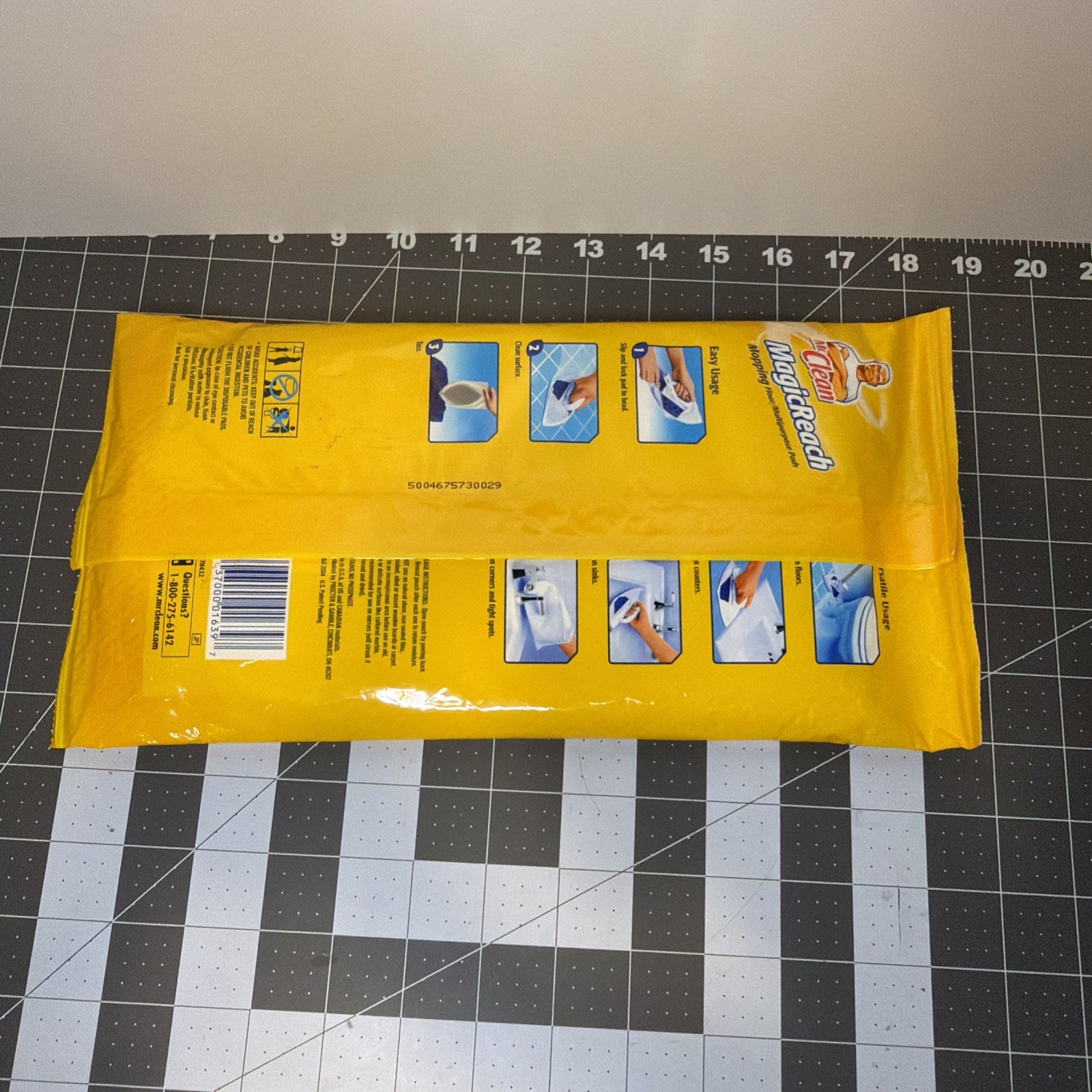 Mr. Clean MagicReach Mopping Floor Multipurpose 12 Refill Pads, Discontinued New