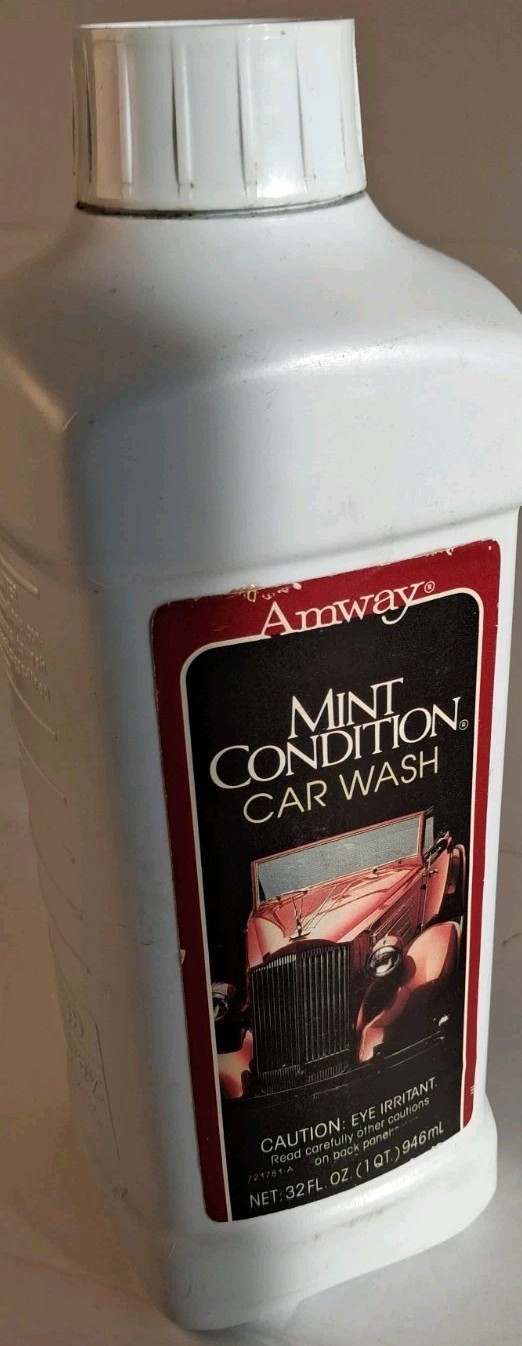 Vintage Amway Mint Condition Vinyl & Leather Cleaner 1985 RARE 16.9 oz. 70% Full