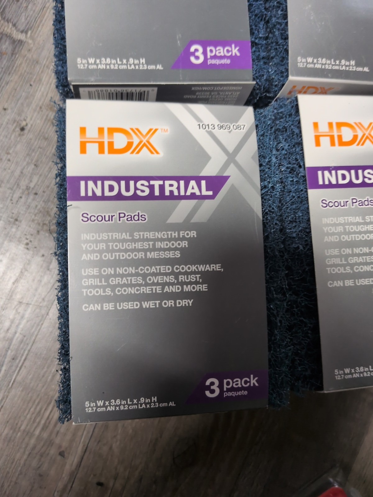 HDX Industrial Strength Scouring Pads 1″ Thick Multi Surface Lot Of 4