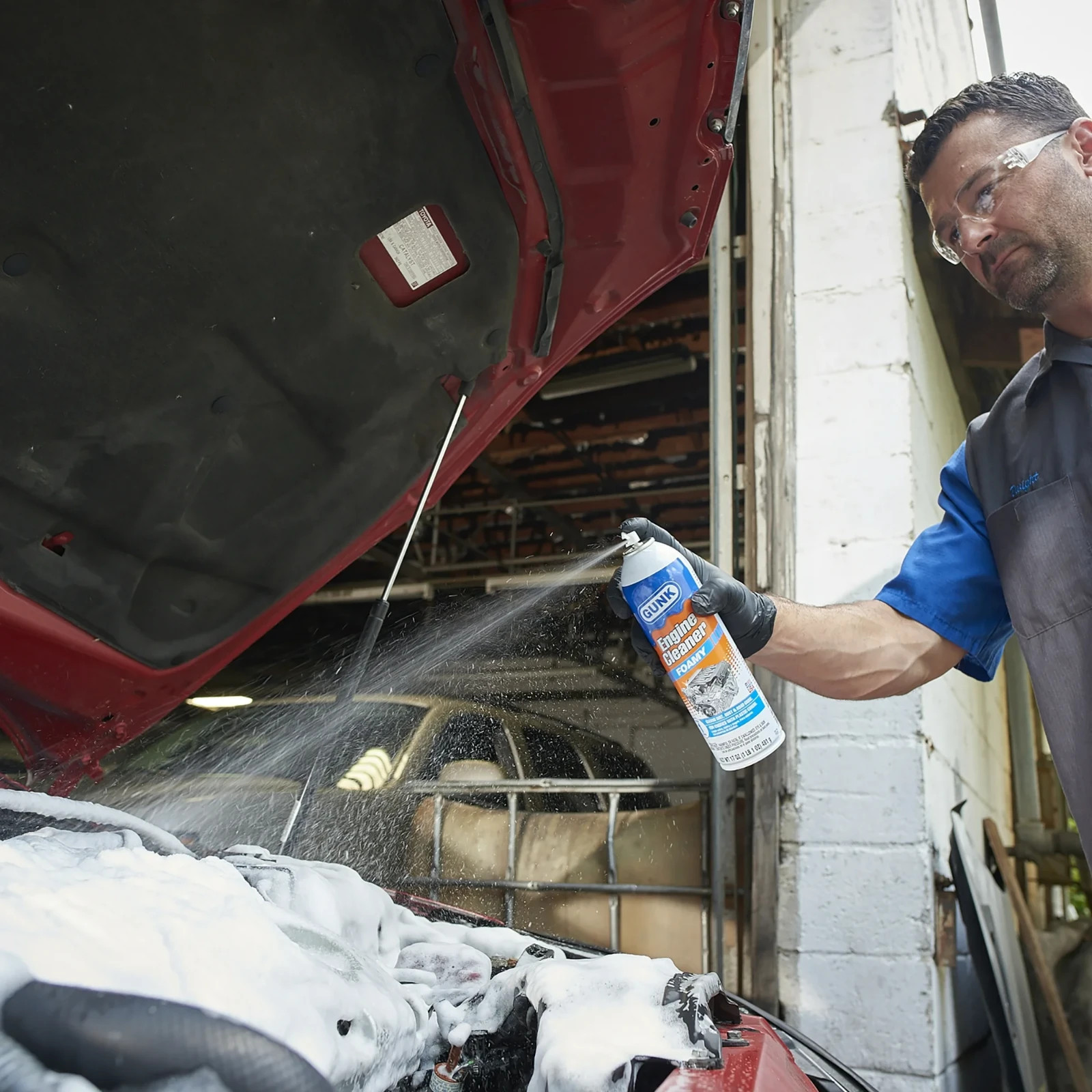 17 oz. Foamy Engine Cleaner and Degreaser – Spray Application