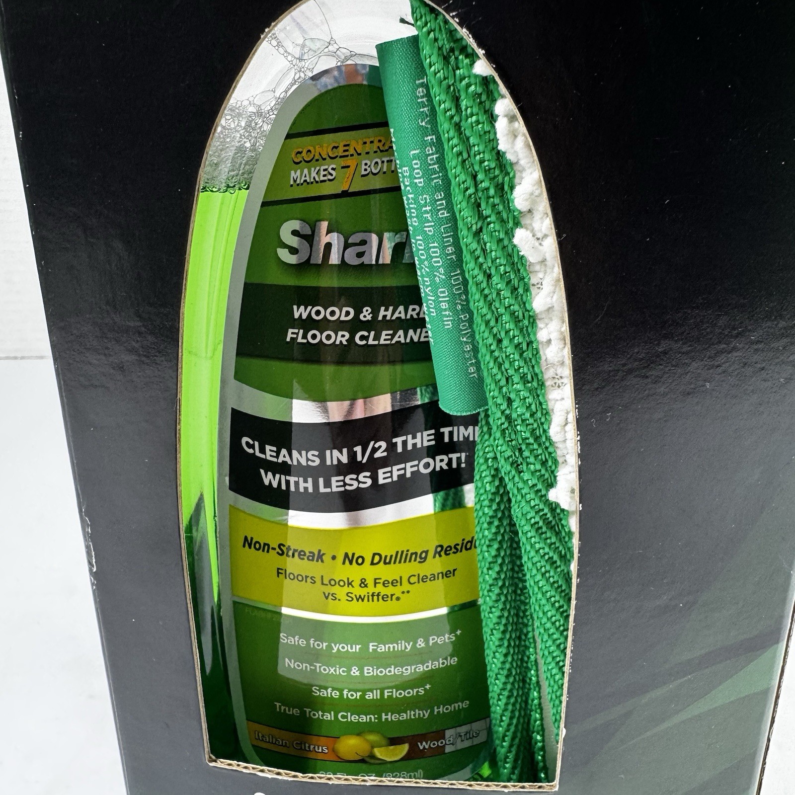 Shark Wood/Hard Floor Cleaner 28oz Italian Citrus Concentrate Washable Pad
