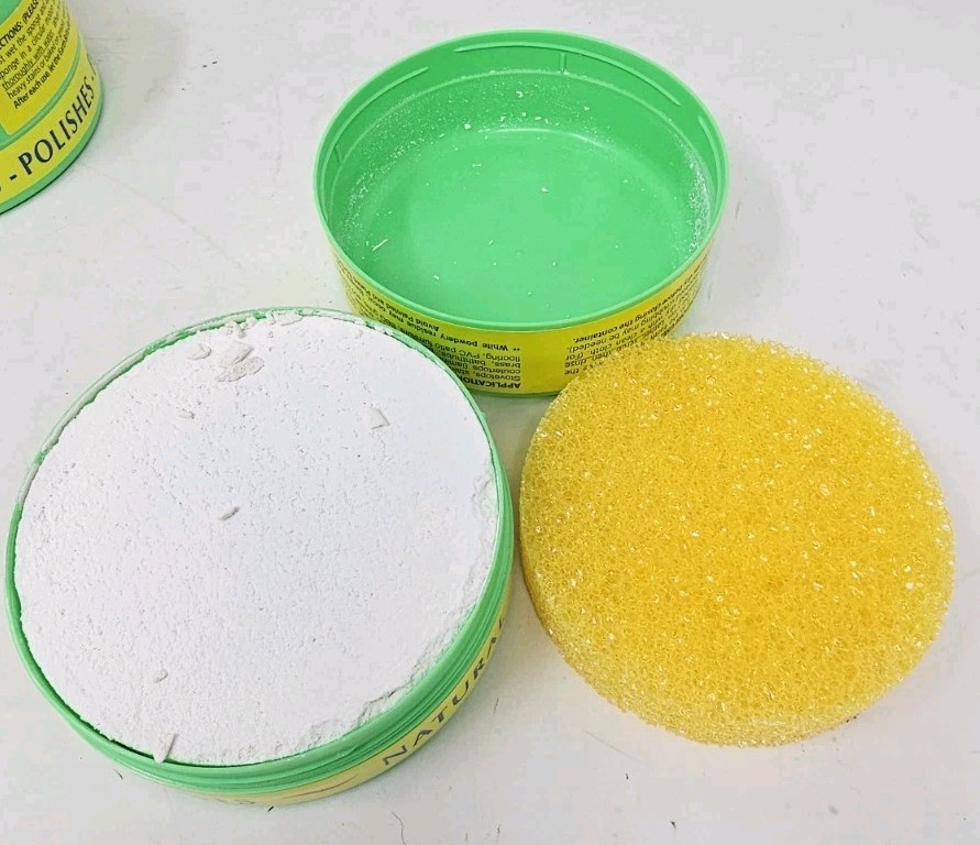 2 x’s Earth Brite Natural All Purpose Cleaner Eucalyptus 10.5 oz w/ Sponge NEW