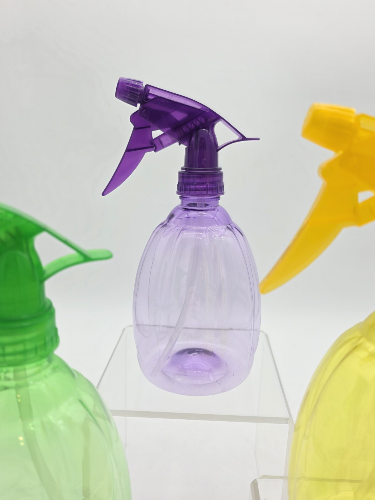 Set Of 3 – 17 oz Spray Bottles: Purple, Green, & Yellow, Pre Owned