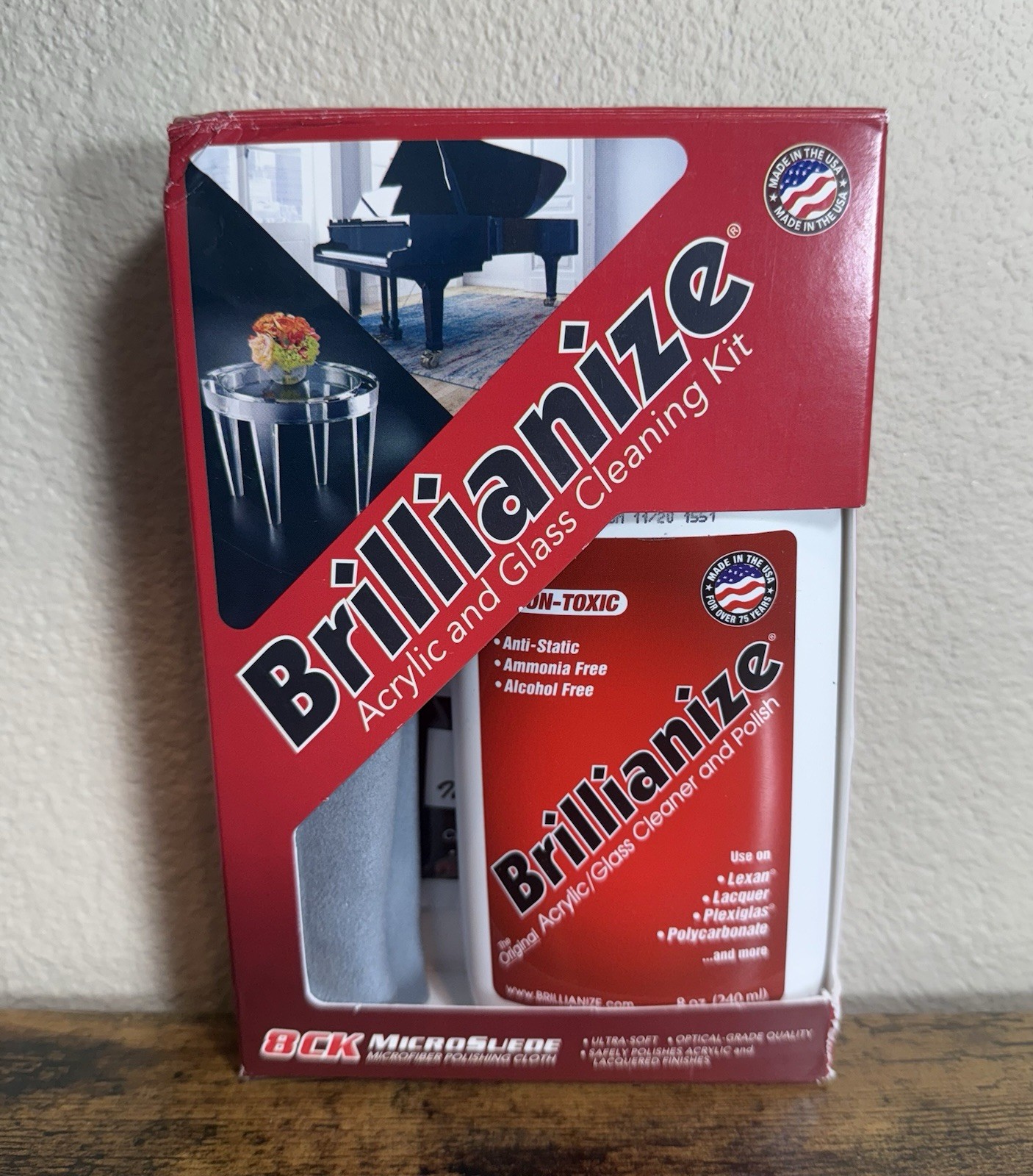 Brillianize Plastic and Glass Cleaner Polish – 8 oz Bottle w/ Soft Cloth New Box