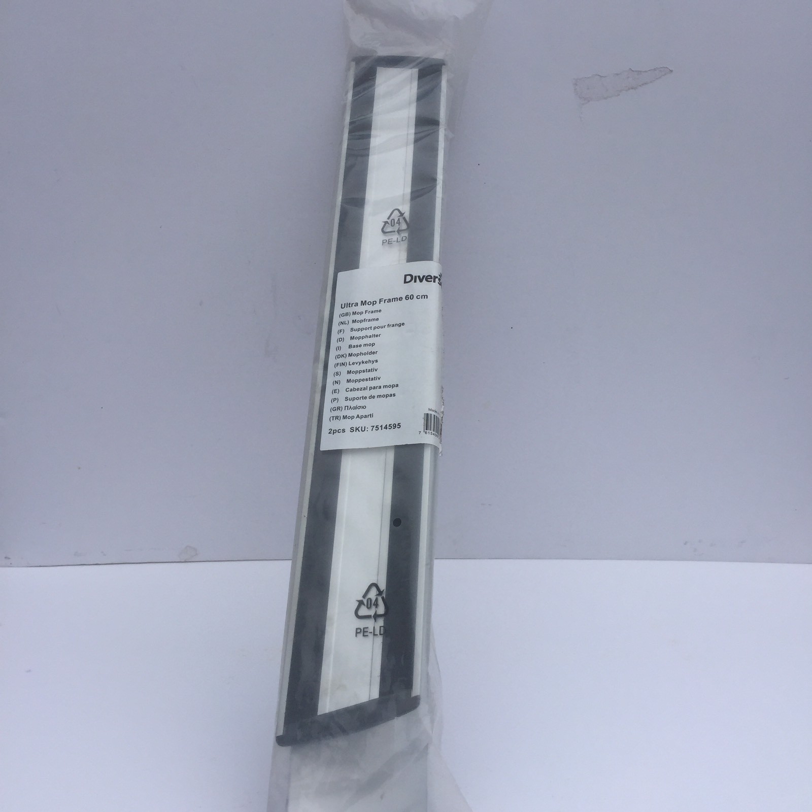 LOT OF 2 DIVERSEY 7514595 ULTRA MOP FRAME 60 CM – (24″)