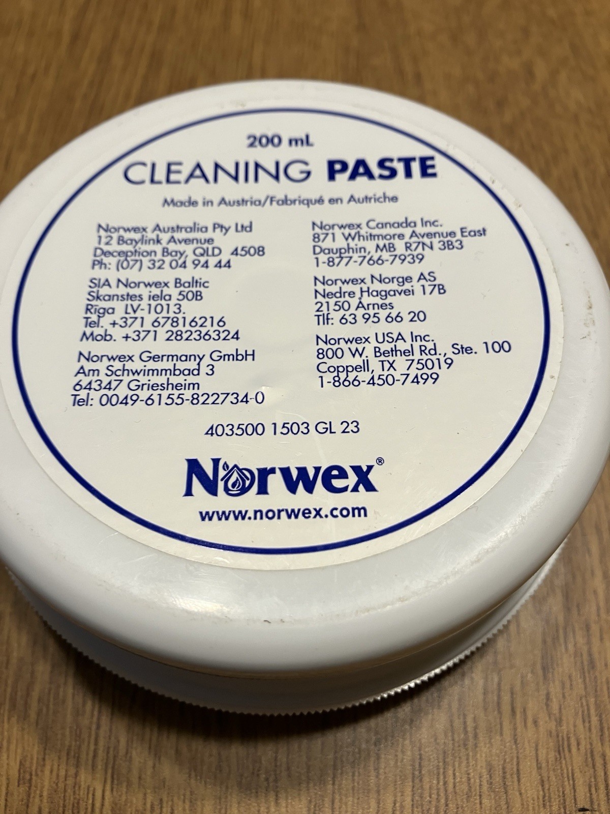 New Norwex Cleaning Paste 200 ml 6.76 oz Stain Dirt Removal Clean Polish Protect