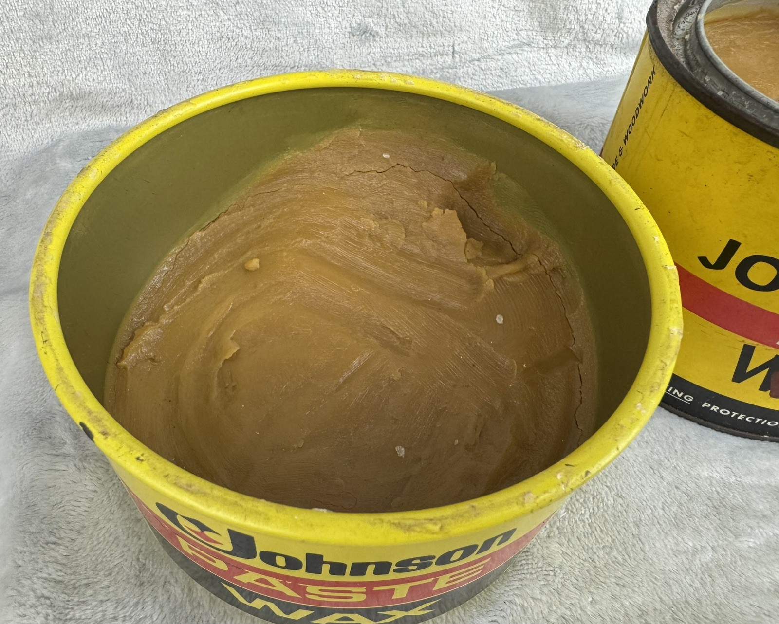 2 Original Formula JOHNSON’S PASTE WAX 16 oz Cans See Weight Photos Partials