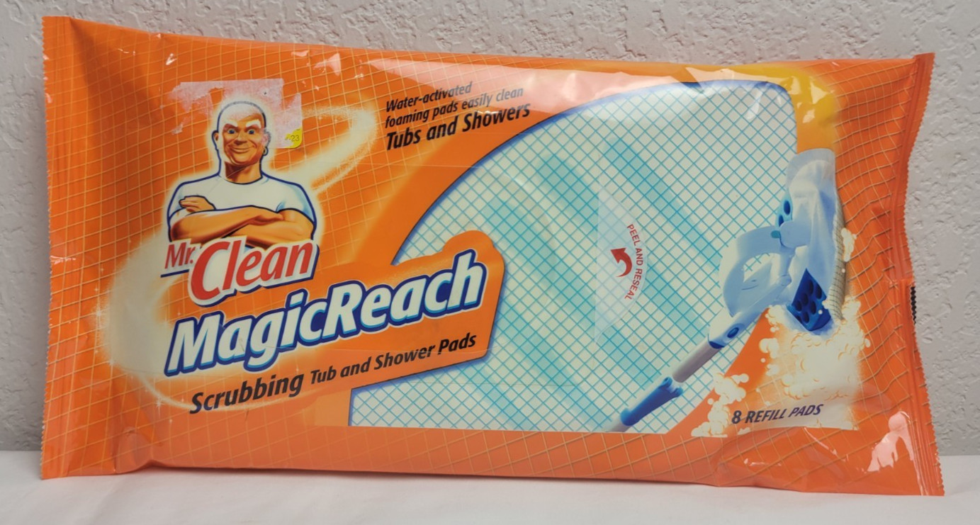 MR CLEAN Magic Reach Scrubbing Tub and Shower Pads Refills 8 Pads SEALED