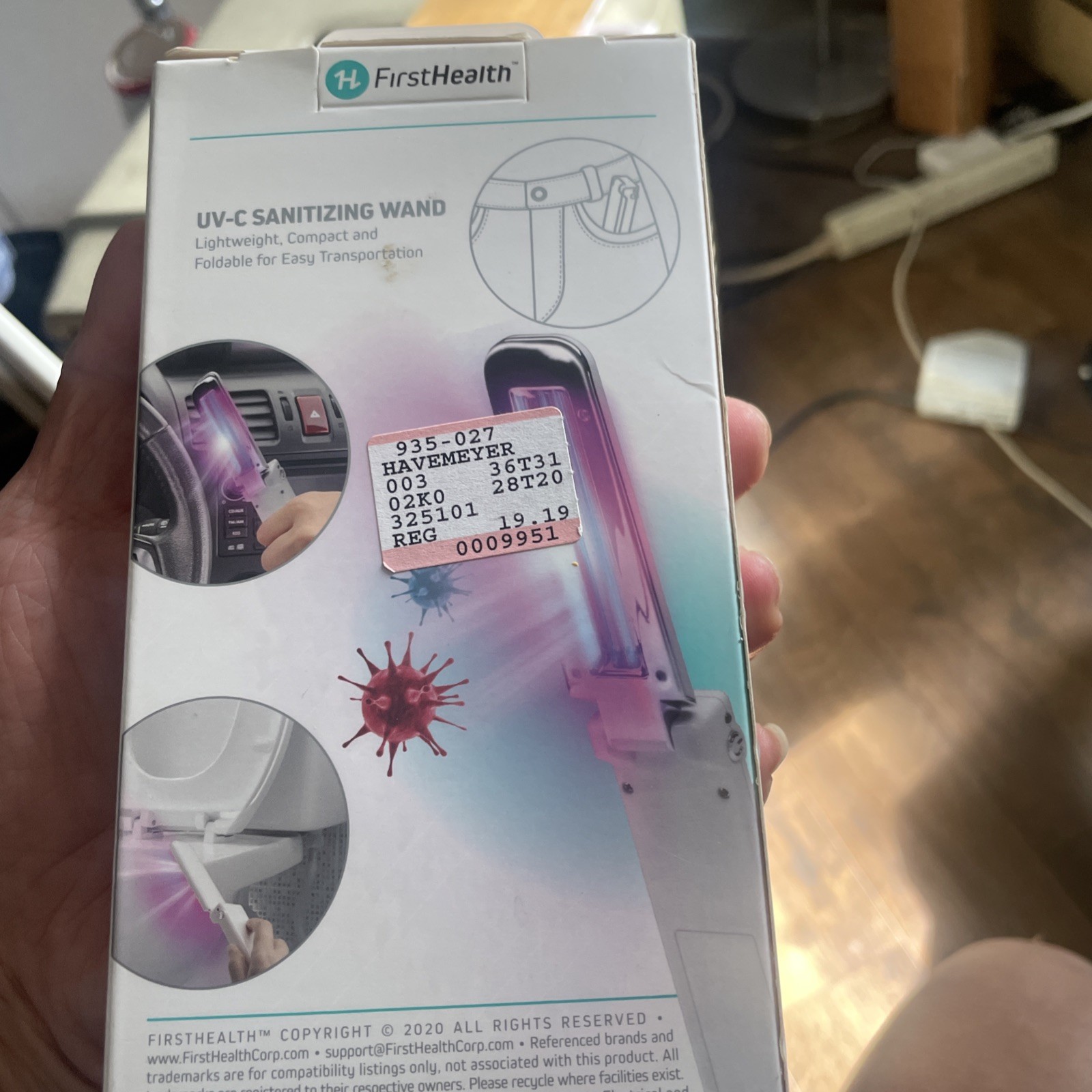 Mobile Klean pocket sanitizing wand New In Box Retails For 20$