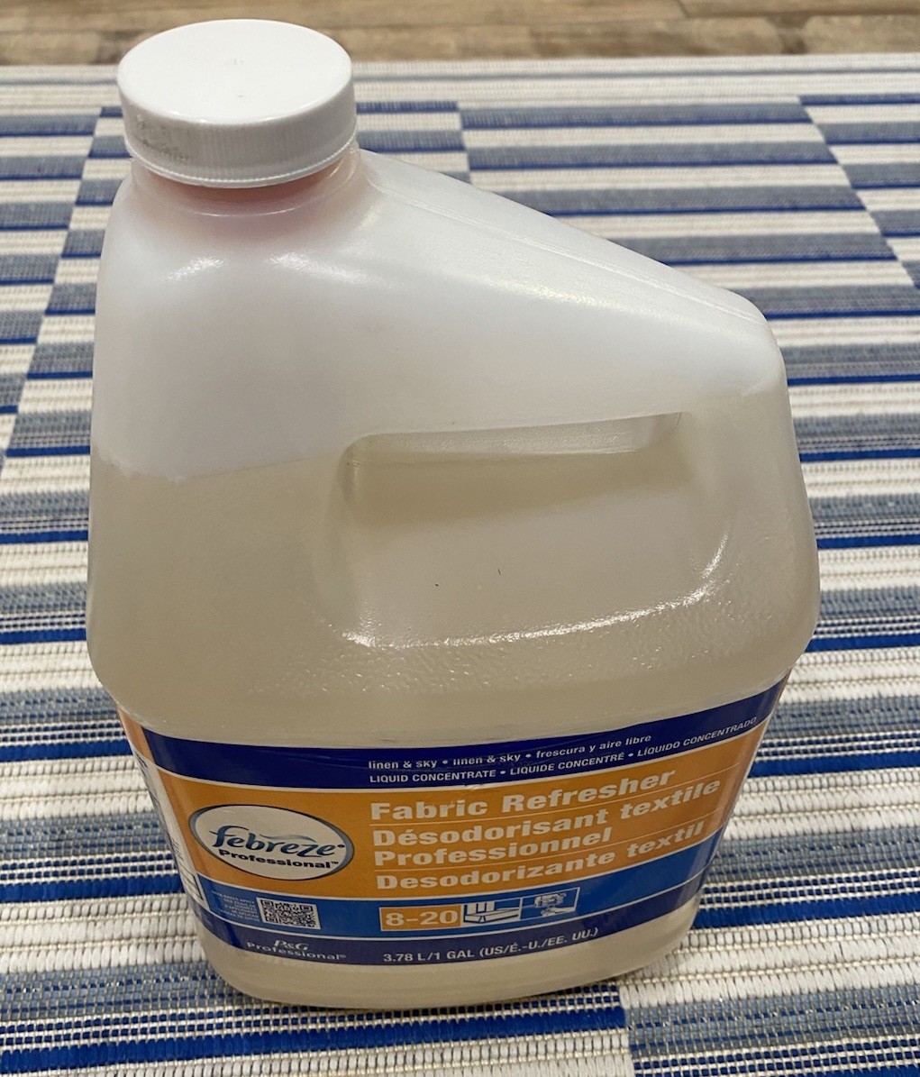 Febreze Fabric Refresher Concentrate 8-20 3.78L / 1 gal