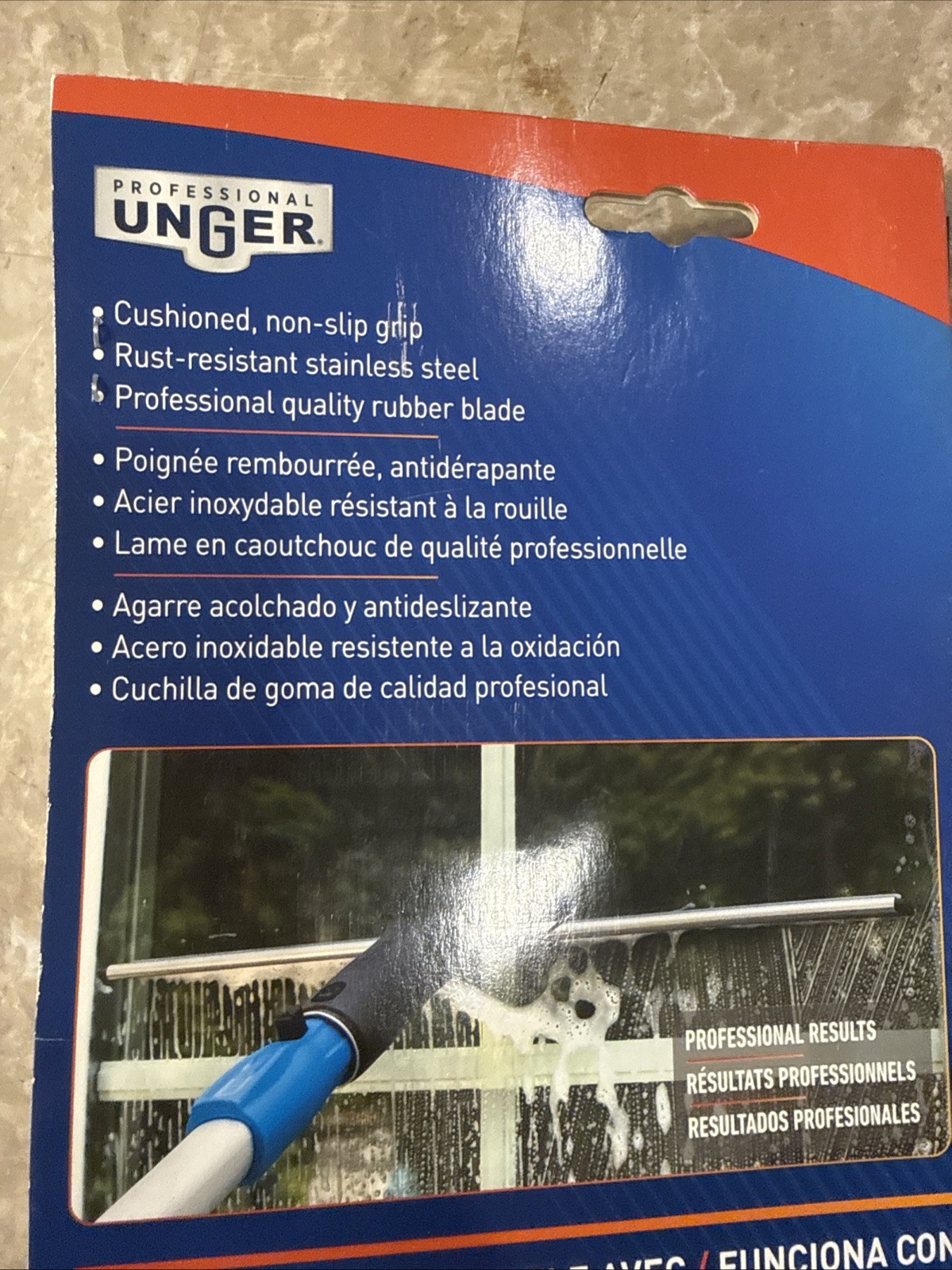 NEW Unger 981010 PERFOMANCE GRIP SQUEEGEE with Bonus Rubber 30 CM