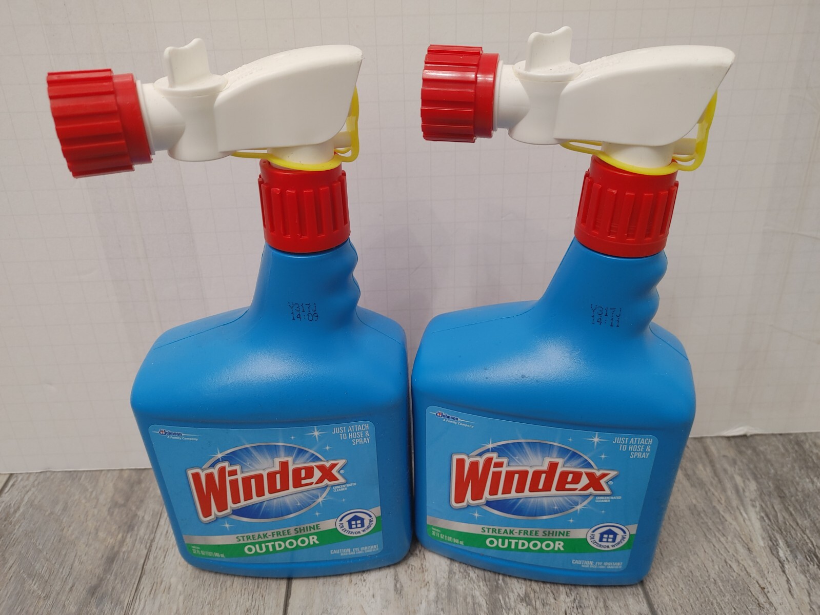 Windex Outdoor Glass and Patio Cleaner Spray Streak Attach To Hose, 32.oz (2pk)