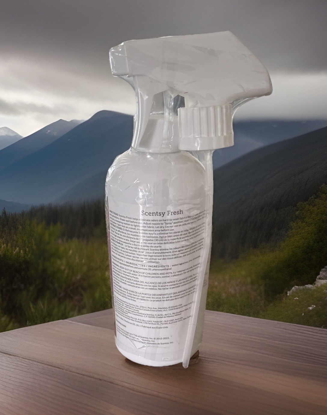 Scentsy All Purpose Cleaner 16OZ Fall Into Love