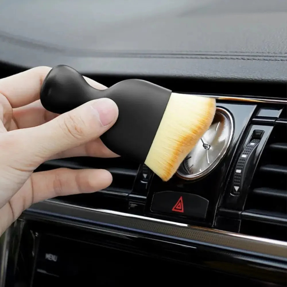 2 Pcs Car Interior Dust Sweeping Soft Brush Car Washing Tool Keyboard Gap Car Du
