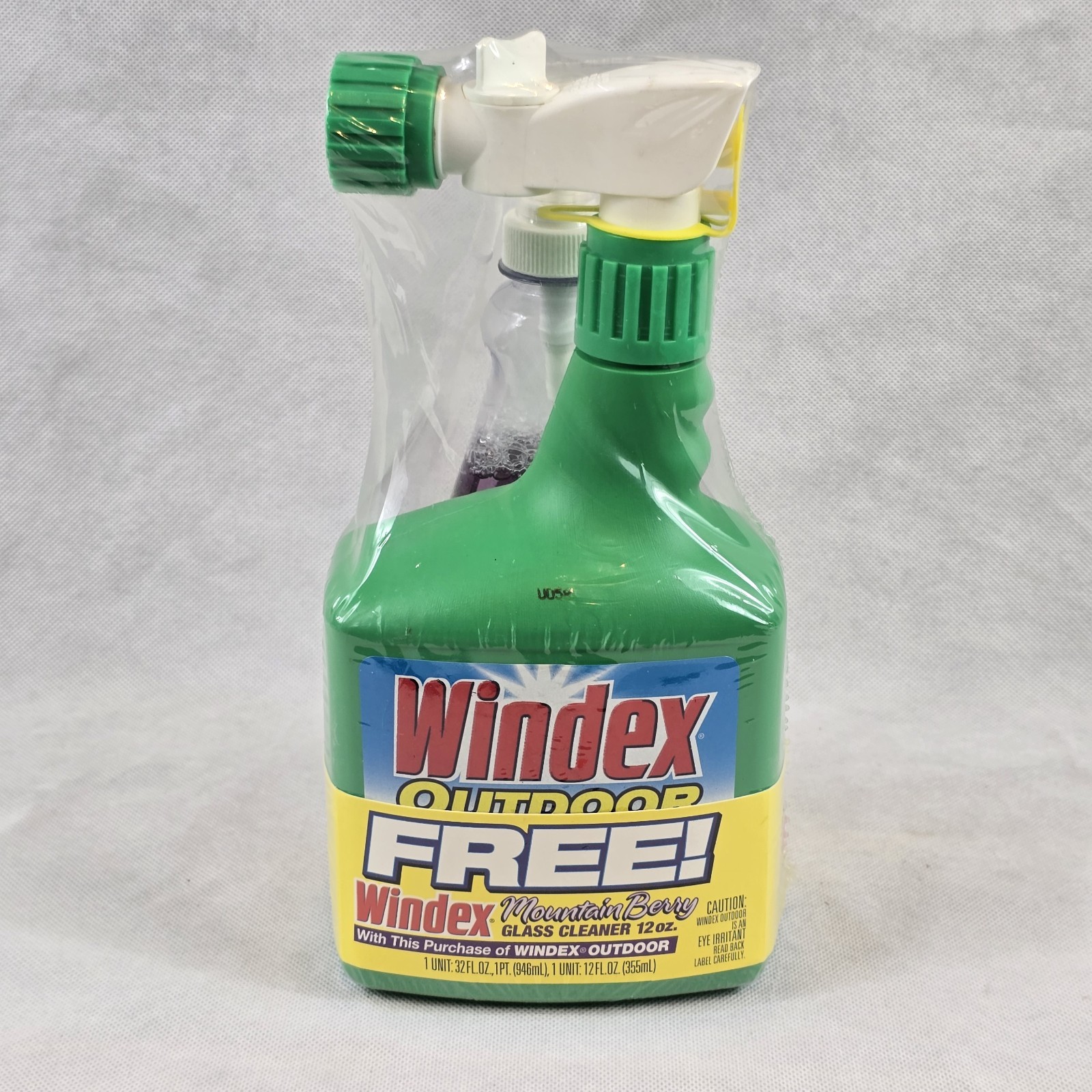 Vintage Windex OUTDOOR Glass Cleaner Hose Spray With Mountain Berry Combo