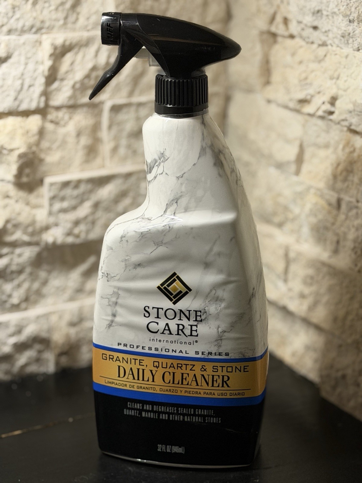 Stone Care International Granite Cleaner – 32 Fluid Ounces Granite & Stone Tile