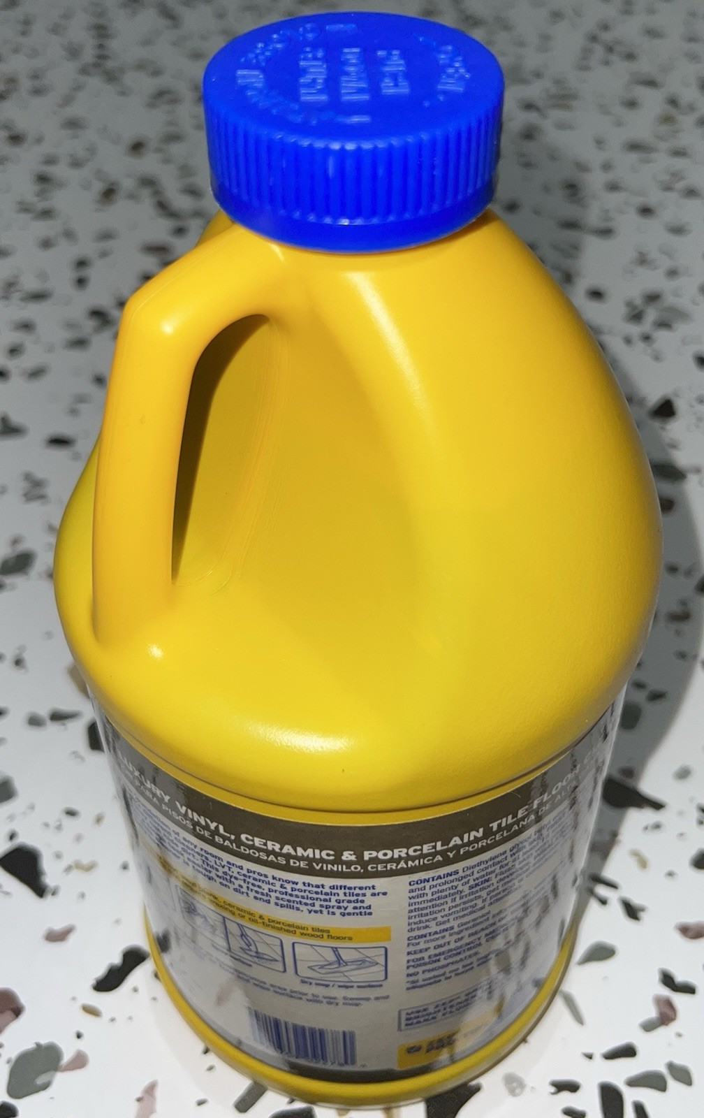 Zep Luxury Vinyl, Ceramic & Porcelain Tile Floor Cleaner 64 fl oz 2QT New Sealed