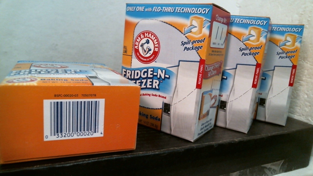 Arm & Hammer Fridge-N-Freezer Baking Soda, LOT OF 4 BOXES (00020)FS