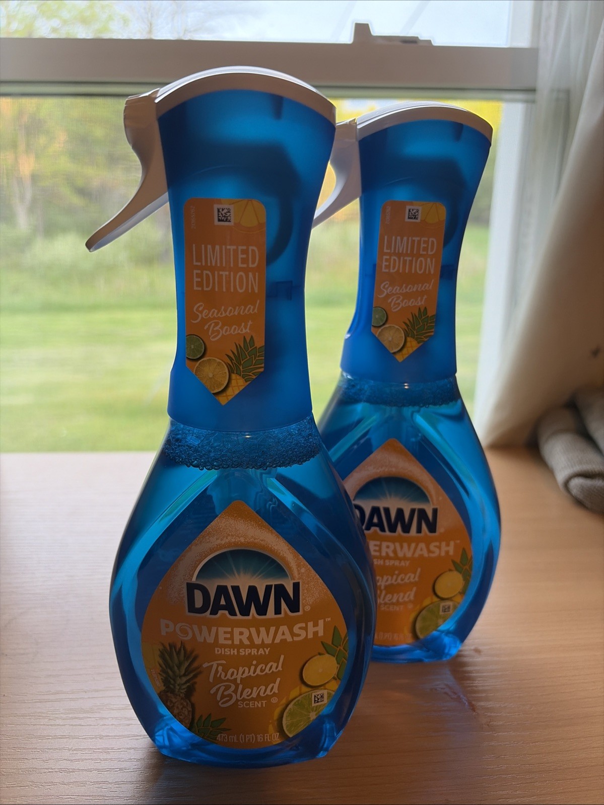 (2) Dawn Platinum Plus Powerwash Dish Spray Tropical Blend Scent 16oz