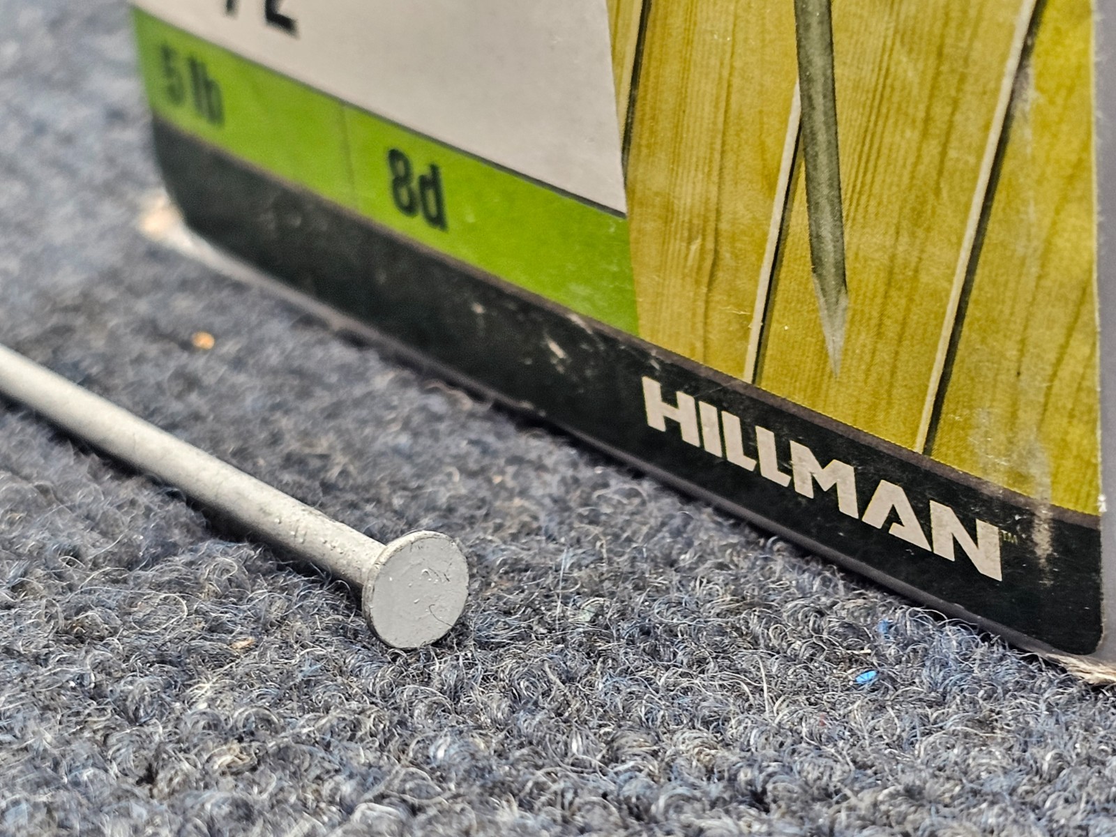 HILLMAN FASTENERS 461320 Fas-n-Tite Framing 5 lb 2-1/2″ Galvanized Box Nails