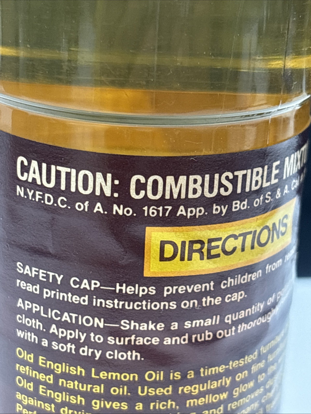 Vintage 80s Old English Lemon Oil Genuine Furniture Polish 16 fl oz New