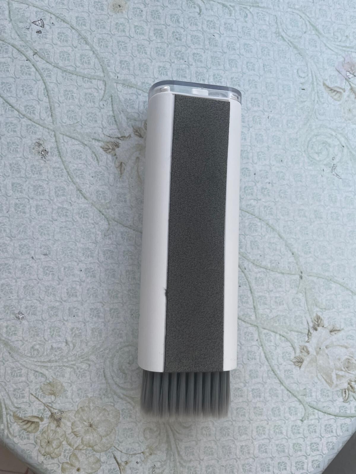 7-in-1 Wireless Earbuds & Keyboard Cleaning Tool