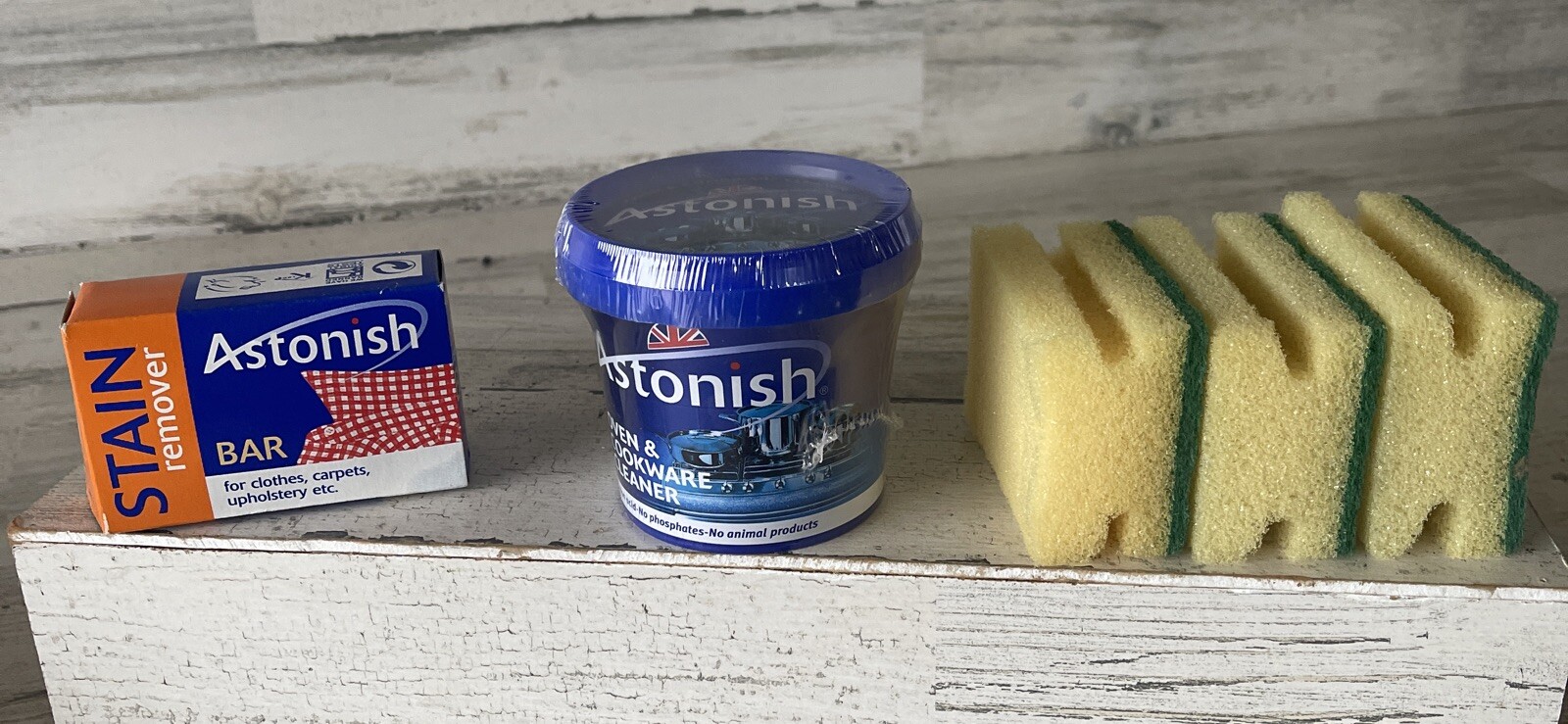 New Astonish Oven And Cookware Cleaner 17oz +Stain Remover Bar + Scrubber Set
