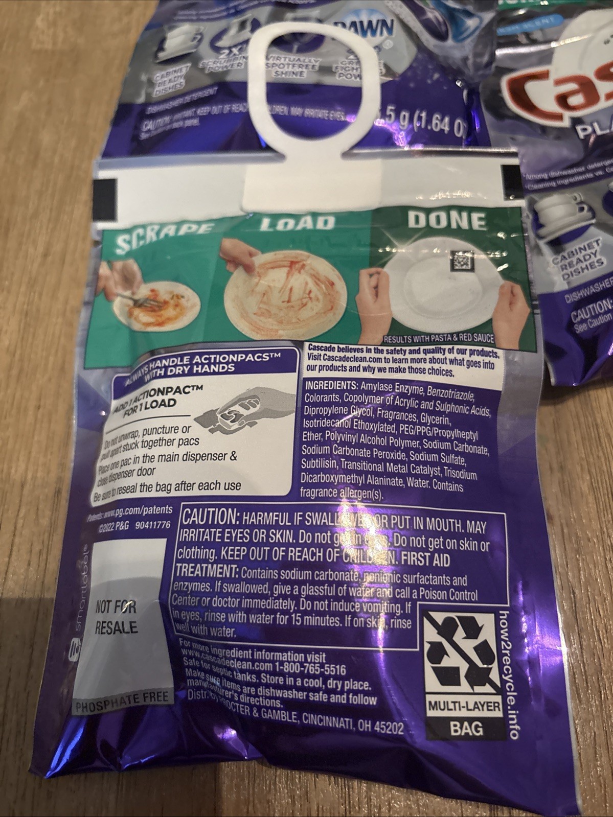 Cascade Platinum ActionPacs Dishwasher Detergent Fresh Scent 4 Ct