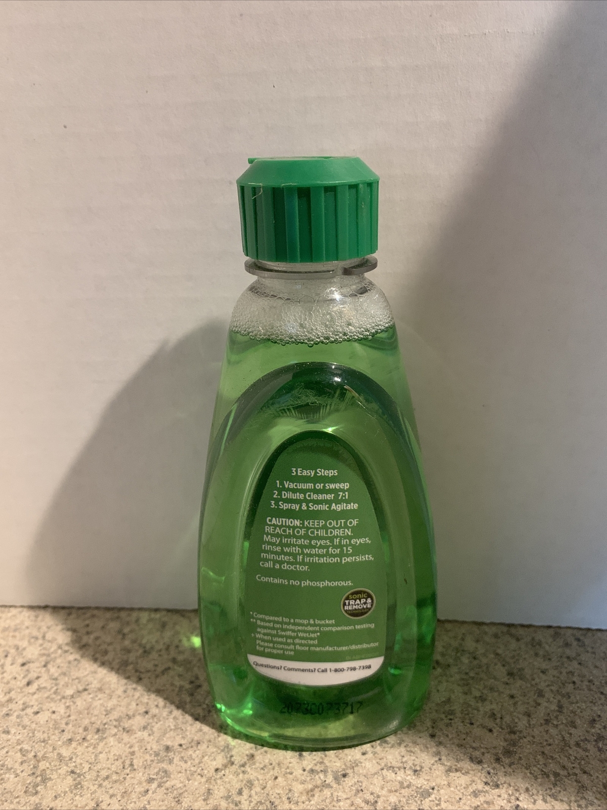 Shark Wood Tile Hard Floor Cleaner Italian Citrus Non-Streak 8 oz