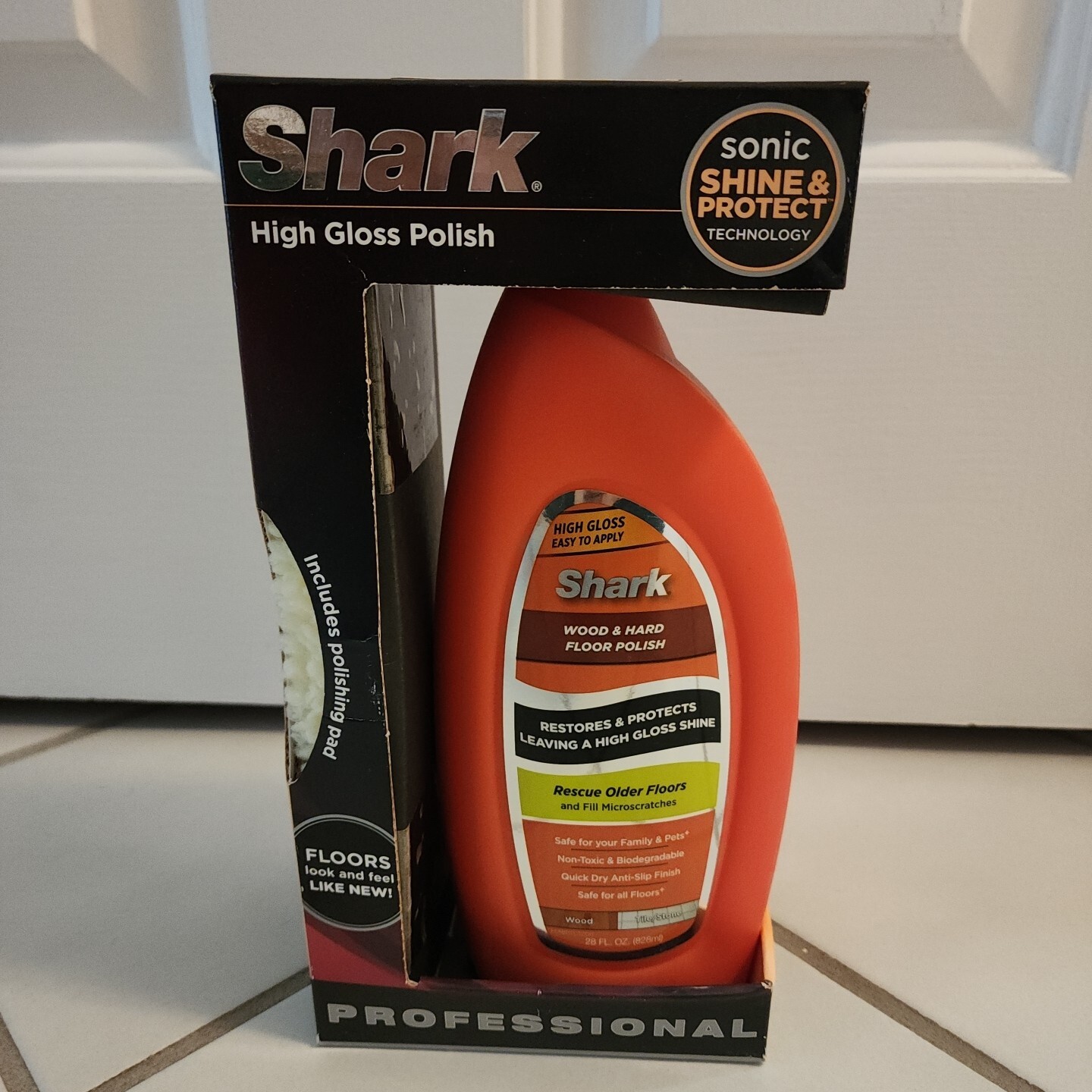 Shark Wood & Hard Floor Polish 28oz High Gloss Restores & Protects NIB w/Pad