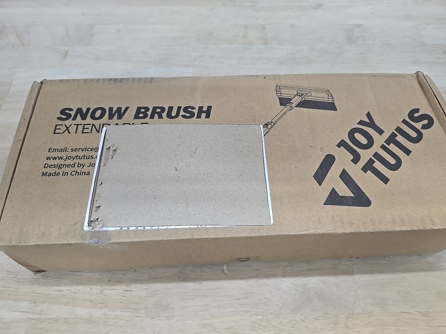 61.3″ Ice Scraper and Long Handle Snow Brush, 270° Pivoting Extendable Car Sn…