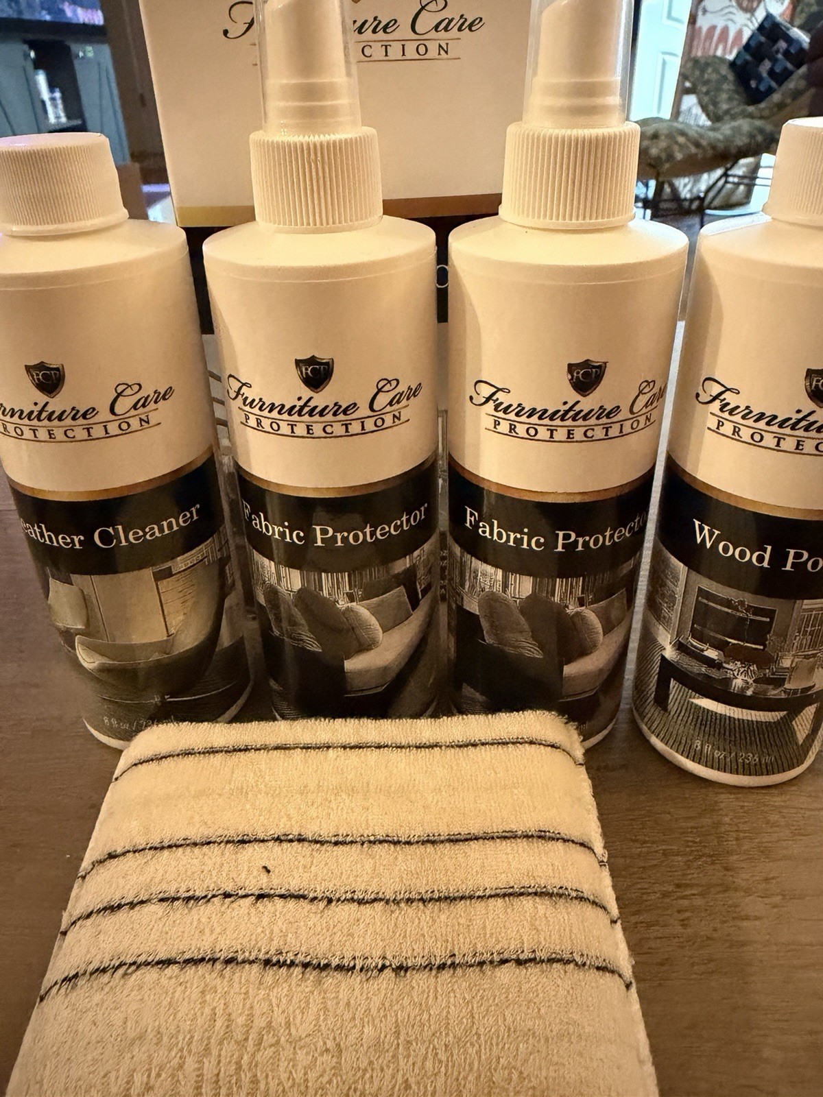 FCP Furniture Care Protection kit 4 Piece Kit And A Sponge.